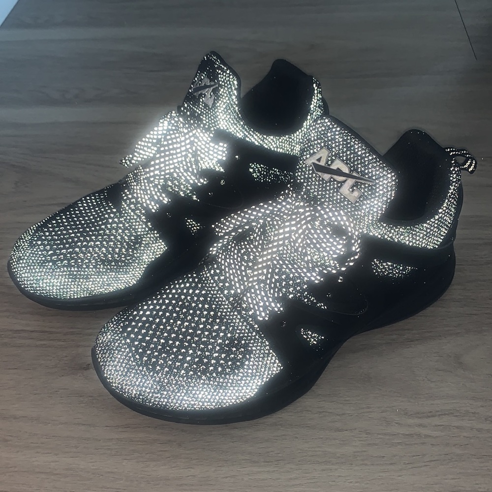 COPY - APL REFLECTIVE Ascends. Black / men 9.5 ,women 11